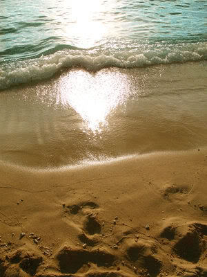 Glowing Heart Beach picture