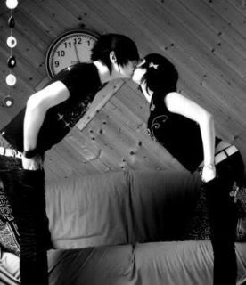 Gothkissers